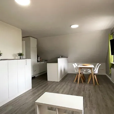 Appartement Herrenkoog Im Reetdachhaus Bongsiel